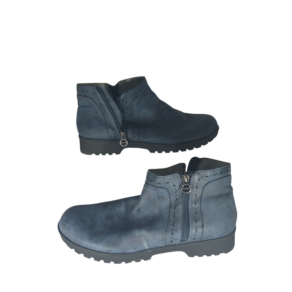 J Sport Jenna Ankle Boots 11M Blue Memory Foam Lug Sole Gorpcore Booties